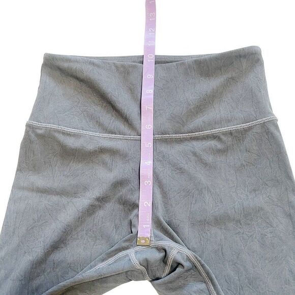ZYIA ACTIVE Shorts Womens S Gray Granite Biker High Rise Stretch Soft Athletic - Picture 4 of 8
